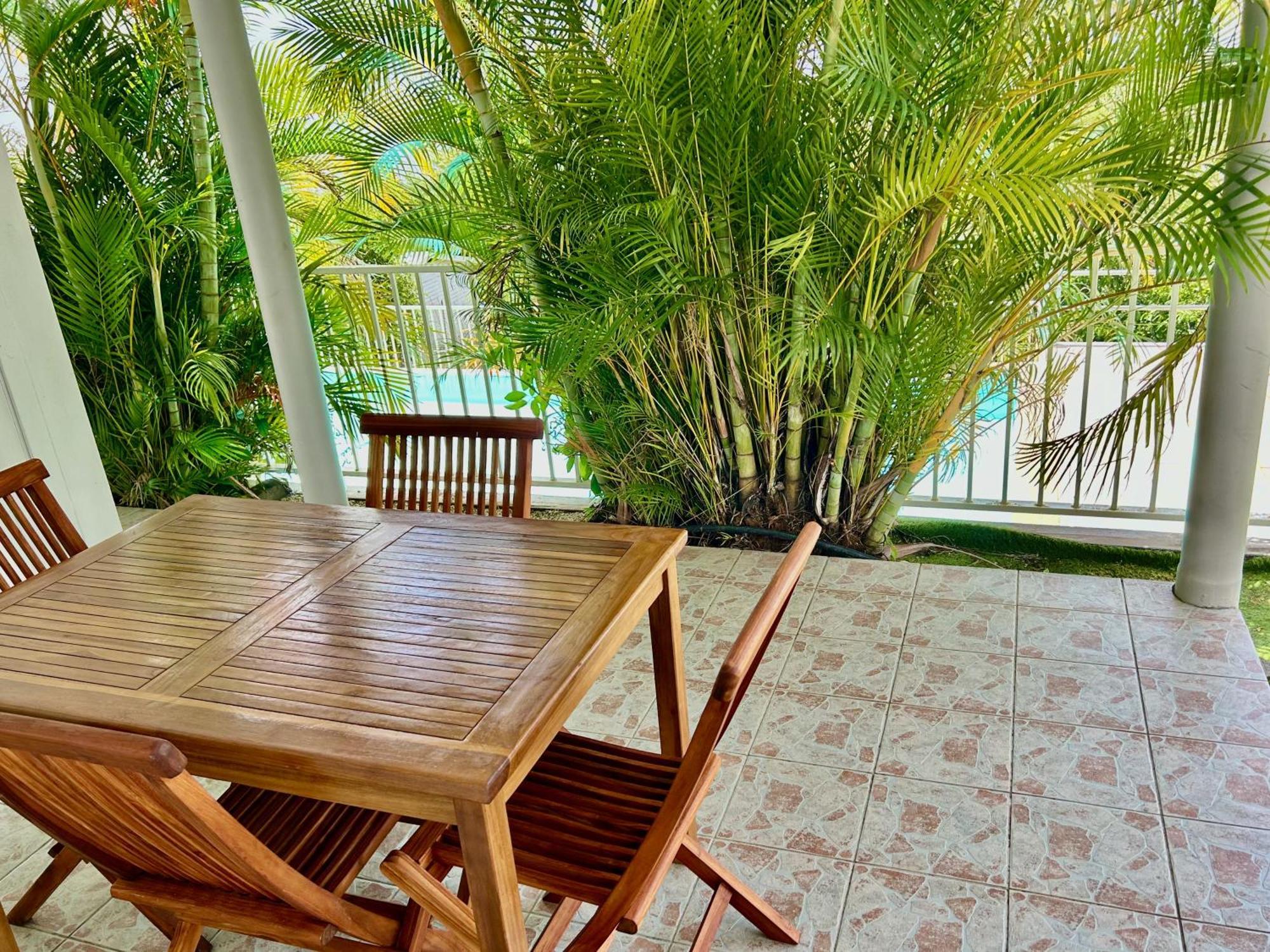 Bleu Soleil Apartment Le Morne-Vert Bagian luar foto