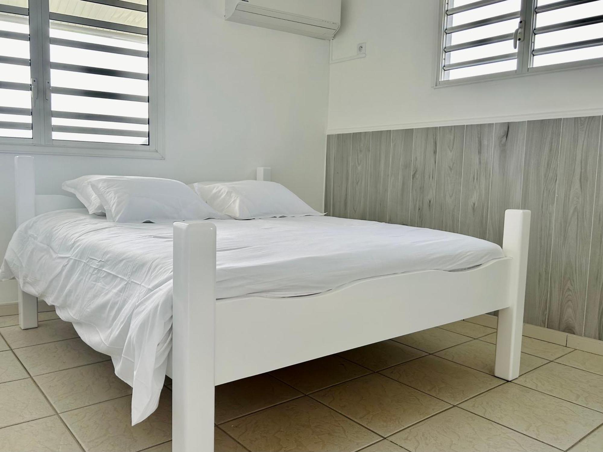 Bleu Soleil Apartment Le Morne-Vert Bagian luar foto