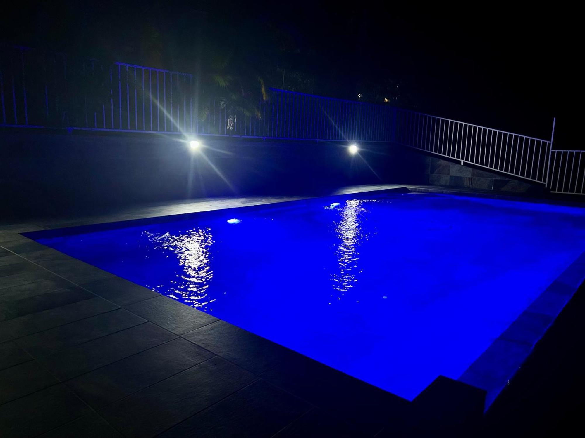 Bleu Soleil Apartment Le Morne-Vert Bagian luar foto